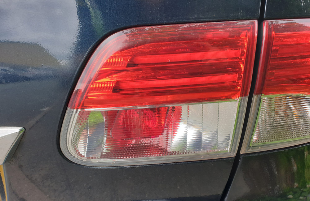 Toyota Avensis T4 D4D Rear light on tailgate driver side rear
